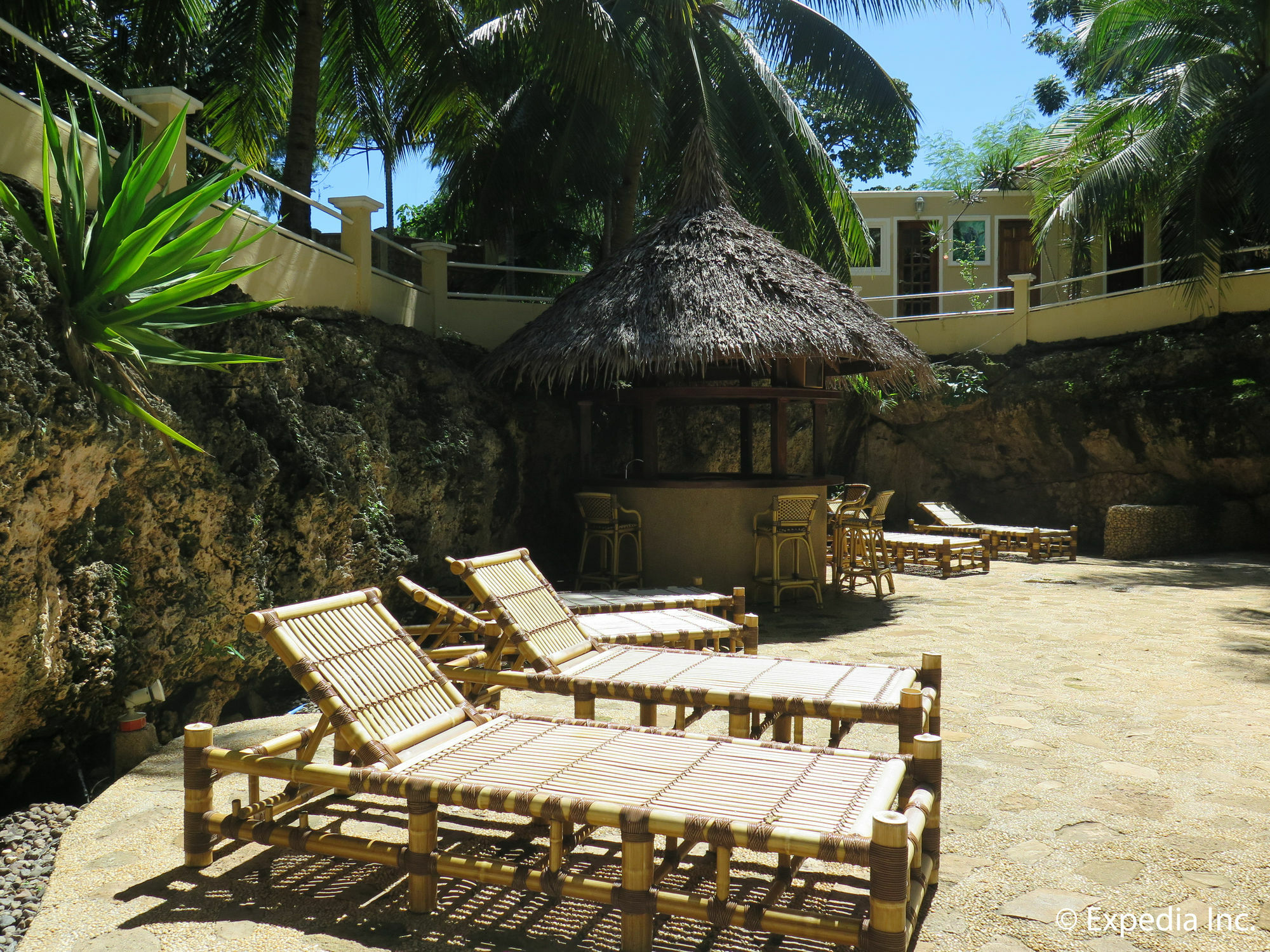 Sun Apartelle Panglao Island Exterior photo