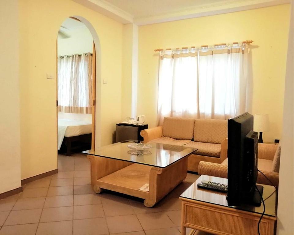 Sun Apartelle Panglao Island Exterior photo